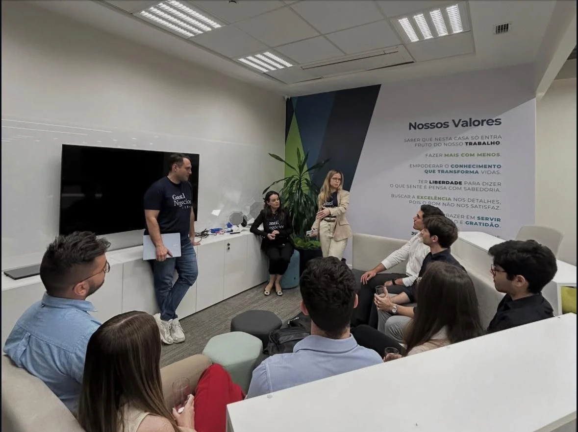 Visita à Gentil Negócios