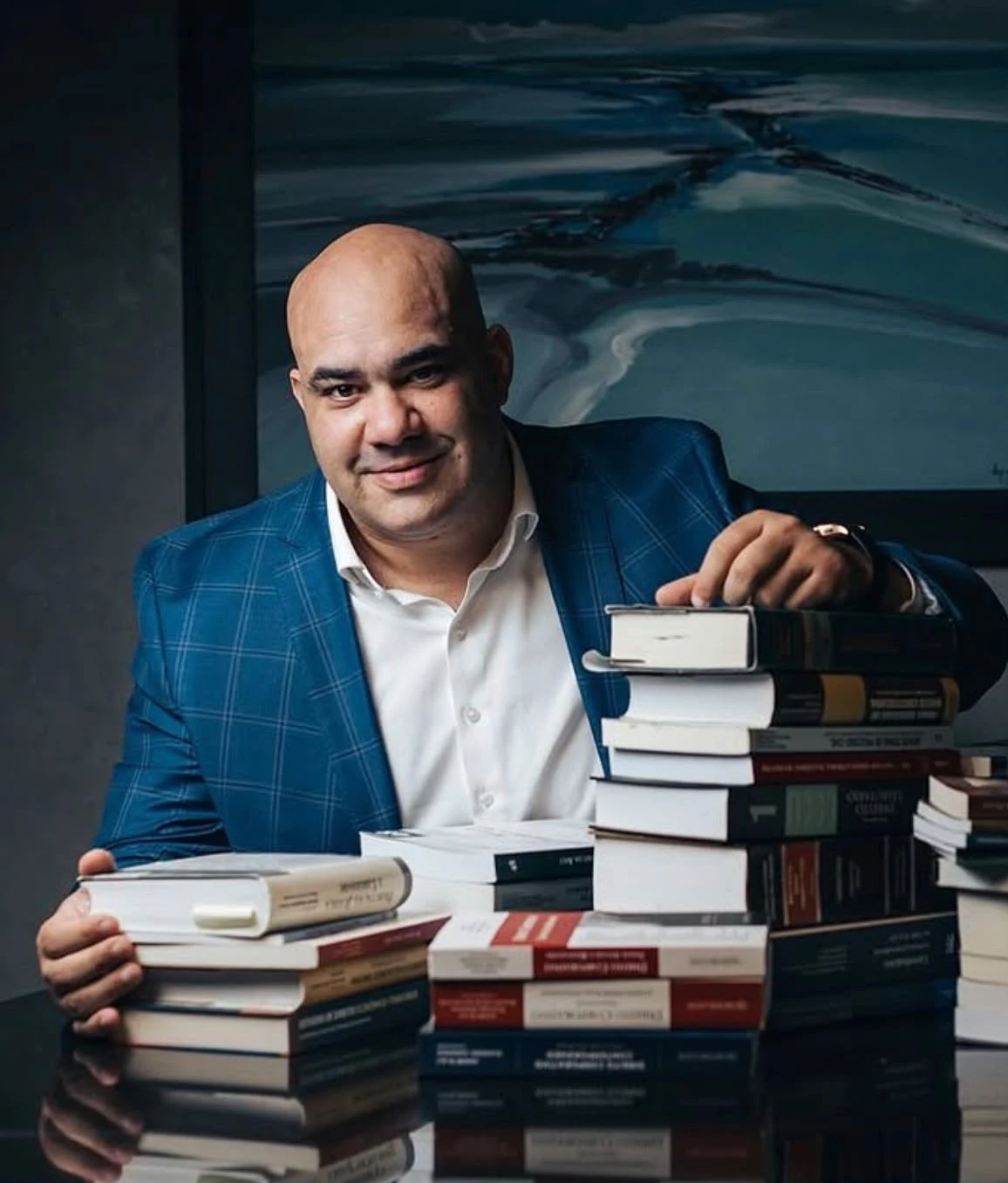 Dr. André Elali